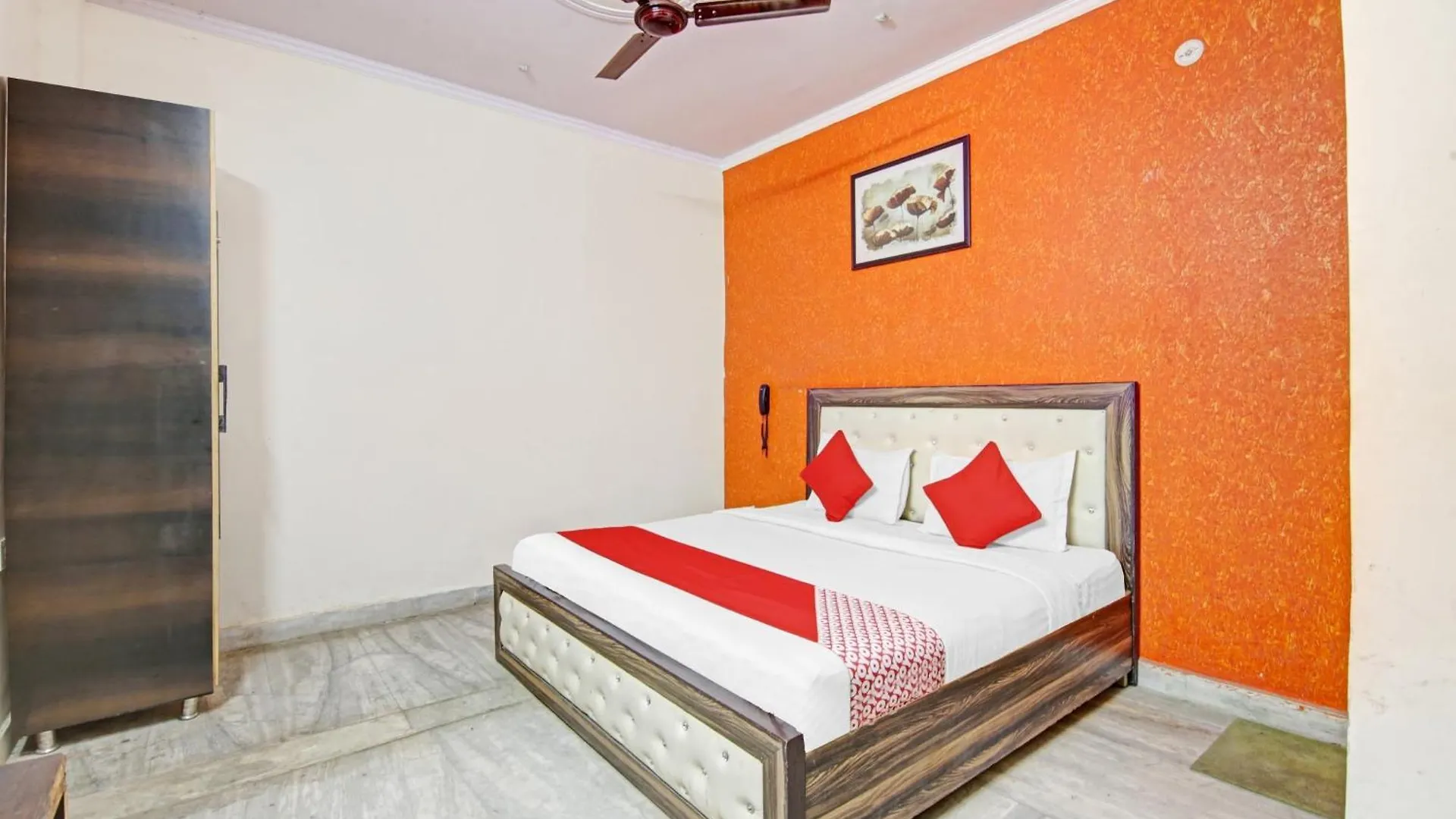 Hotel O Aakash View location